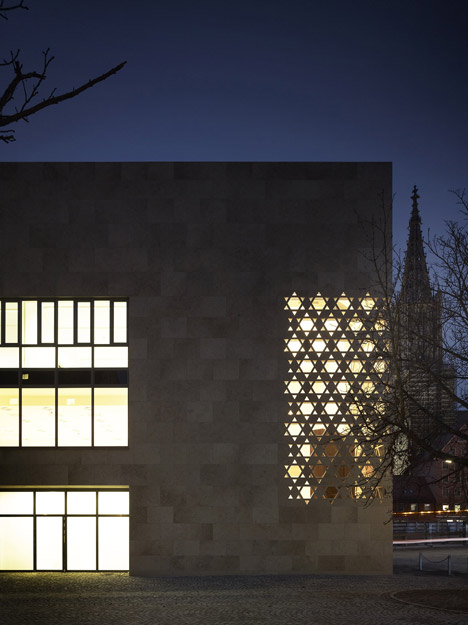 Ulm Synagogue by Kister Scheithauer Gross Ulm Synagogue by Kister Scheithauer Gross