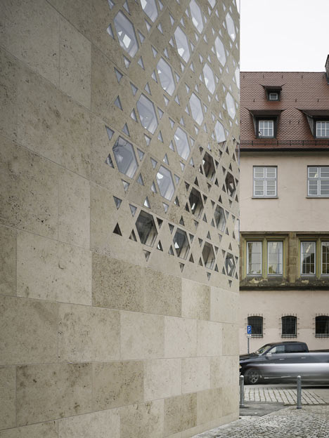 Ulm Synagogue by Kister Scheithauer Gross Ulm Synagogue by Kister Scheithauer Gross