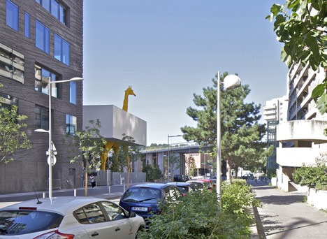 Giraffe Childcare Centre by Hondelatte Laporte Architectes Giraffe Childcare Centre by Hondelatte Laporte Architectes