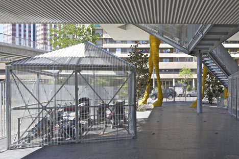 Giraffe Childcare Centre by Hondelatte Laporte Architectes Giraffe Childcare Centre by Hondelatte Laporte Architectes