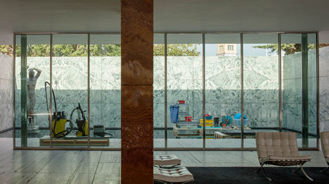 PHANTOM. Mies as Rendered Society by Andrés Jaque PHANTOM. Mies as Rendered Society by Andrés Jaque