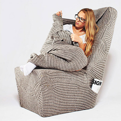 Autumn/winter seat by Aga Brzostek Autumn/winter seat by Aga Brzostek
