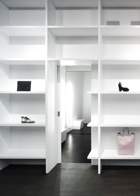 Cahier d'Exercices boutique by Saucier + Perrotte Architectes