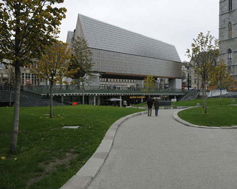 City Hall by Robbrecht en Daem architecten and Marie-Jose Van Hee architecten City Hall by Robbrecht en Daem architecten and Marie-Jose Van Hee architecten