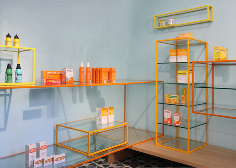 De los Austrias Chemist by Stone Designs