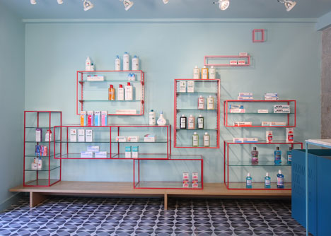 De los Austrias Chemist by Stone Designs