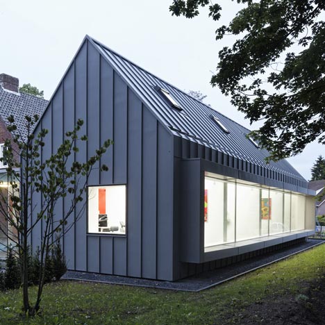 Dentist with a View by Shift architecture urbanism