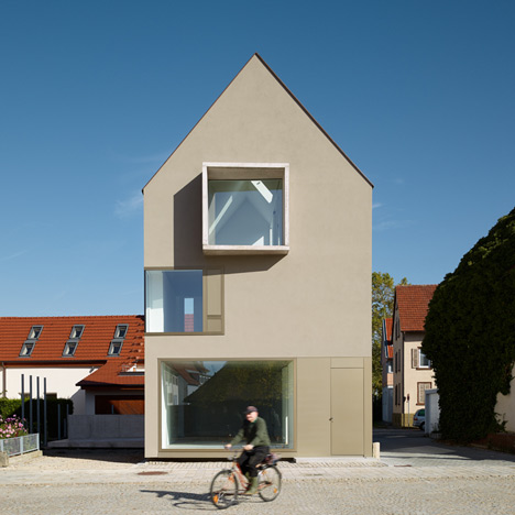 Haus E17 in Metzingen by (se)arch Architekten