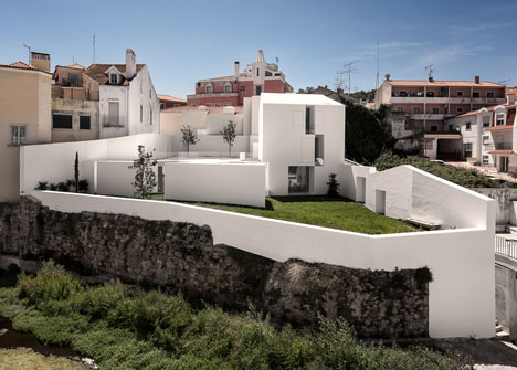 House in Alcobaca by Aires Mateus House in Alcobaca by Aires Mateus
