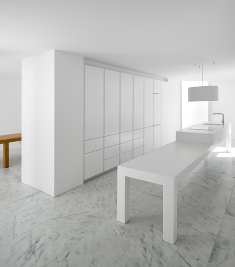 House in Alcobaca by Aires Mateus House in Alcobaca by Aires Mateus