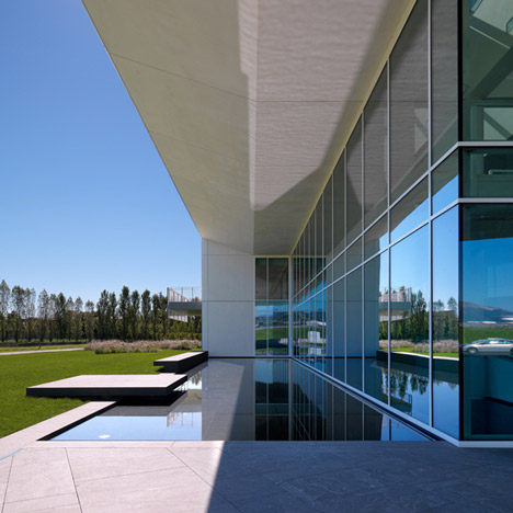 Italcementi i.lab by Richard Meier & Partners Italcementi i.lab by Richard Meier & Partners