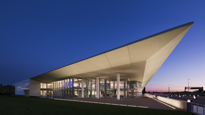 Italcementi i.lab by Richard Meier & Partners