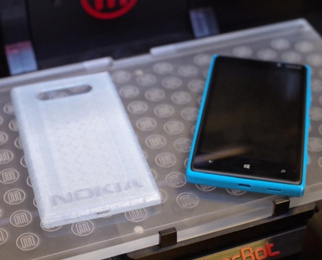 Nokia embraces open design