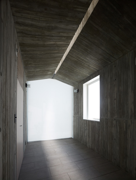 Takanawa House by Hiroyuki Ito Takanawa House by Hiroyuki Ito