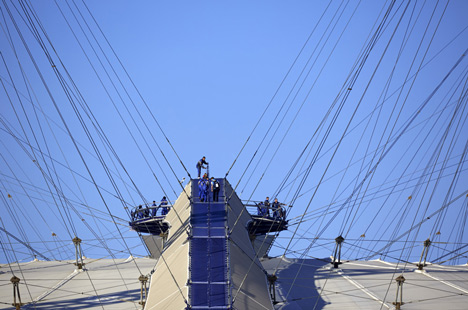 Up at the O2 by Rogers Stirk Harbour + Partners Up at the O2 by Rogers Stirk Harbour + Partners