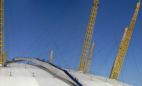 Up at the O2 by Rogers Stirk Harbour + Partners Up at the O2 by Rogers Stirk Harbour + Partners