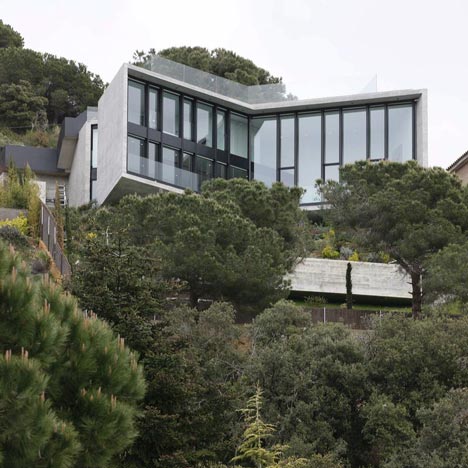 X House by Cadaval & Solà-Morales X House by Cadaval & Solà-Morales
