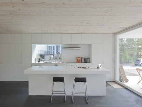 Private House Bellmund by EXH Design