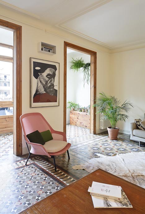Apartment Refurbishment in Consell de Cent by Bach Arquitectes Apartment Refurbishment in Consell de Cent by Bach Arquitectes