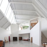 House and Atelier for Lara Rios by F451 Arquitectura