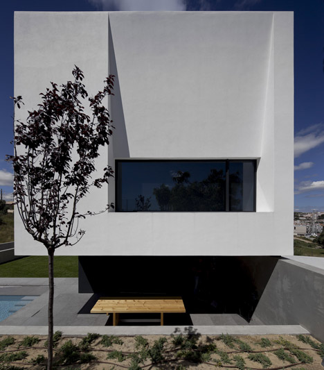 Quinta dos Alcoutins by GGLLatelier Quinta dos Alcoutins by GGLLatelier