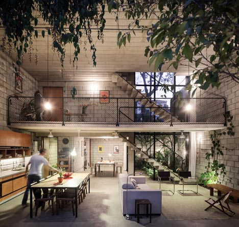 Maracanã House by Terra e Tuma Maracanã House by Terra e Tuma