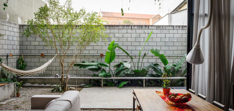 Maracanã House by Terra e Tuma Maracanã House by Terra e Tuma