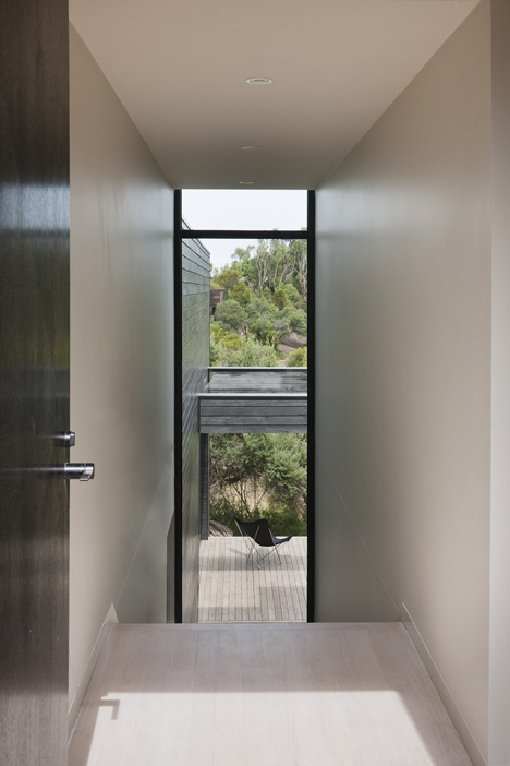 Ridge Road Residence by Studio Four