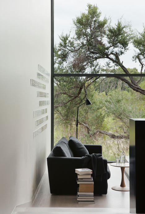 Ridge Road Residence by Studio Four