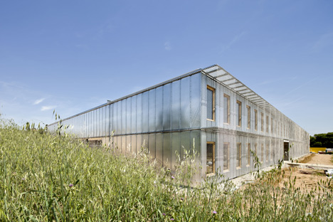 Student Housing by H Arquitectes and dataAE