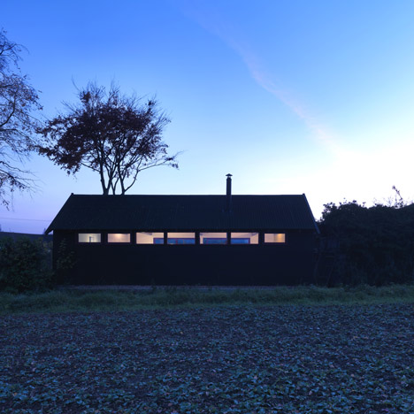 The Long Studio by Threefold Architects