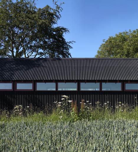 The Long Studio by Threefold Architects