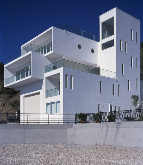 Foro Yacht House by Robin Monotti Architects Foro Yacht House by Robin Monotti Architects