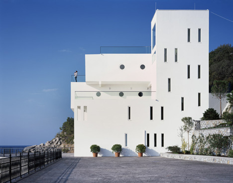 Foro Yacht House by Robin Monotti Architects Foro Yacht House by Robin Monotti Architects