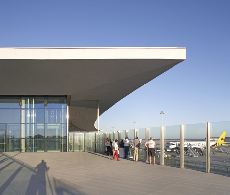 Gibraltor Airport by Bblur Architecture and 3DReid Gibraltor Airport by Bblur Architecture and 3DReid