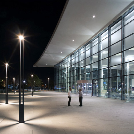 Gibraltor Airport by Bblur Architecture and 3DReid Gibraltor Airport by Bblur Architecture and 3DReid
