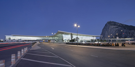 Gibraltor Airport by Bblur Architecture and 3DReid Gibraltor Airport by Bblur Architecture and 3DReid