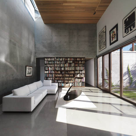 La Maison Beaumont by Henri Cleinge Architecte