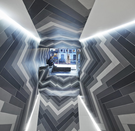 Pulsate by Lily Jencks and Nathanael Dorent