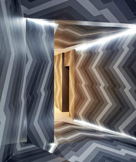 Pulsate by Lily Jencks and Nathanael Dorent
