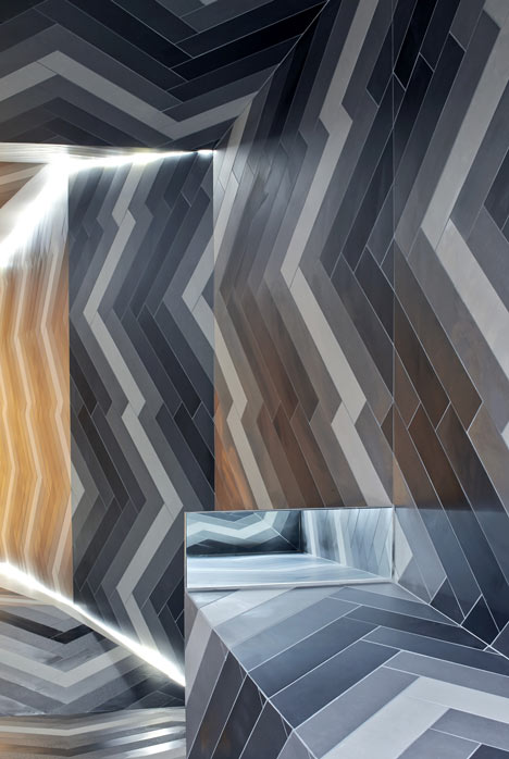 Pulsate by Lily Jencks and Nathanael Dorent