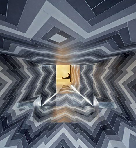 Pulsate by Lily Jencks and Nathanael Dorent