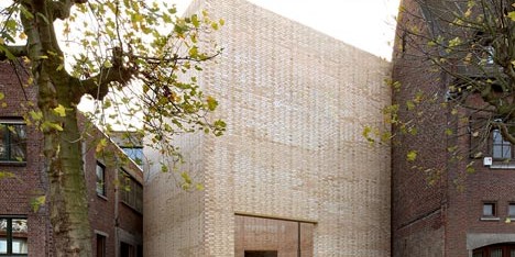 Buda Art Centre by 51N4E
