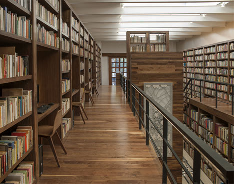 Carlos Monsiváis Personal Library by JSa Carlos Monsiváis Personal Library by JSa