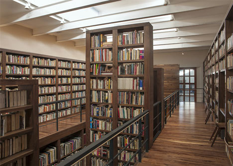 Carlos Monsiváis Personal Library by JSa Carlos Monsiváis Personal Library by JSa
