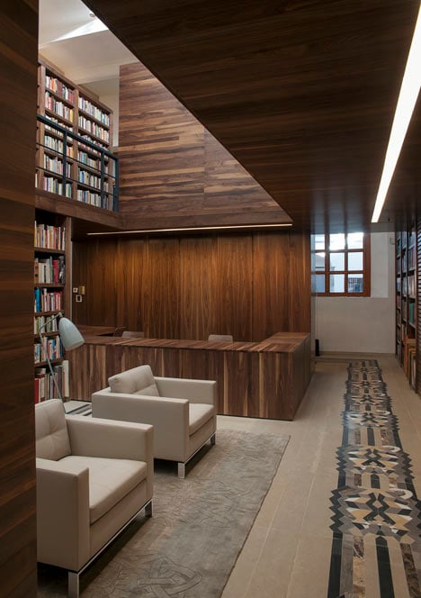Carlos Monsiváis Personal Library by JSa Carlos Monsiváis Personal Library by JSa
