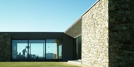 Carnivan House by Aughey O'Flaherty Architects