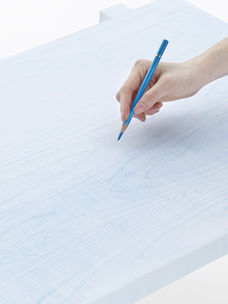 Colored-pencil table by Nendo Colored-pencil table by Nendo
