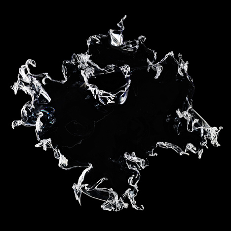 Crystallization water dress by Iris van Herpen Crystallization water dress by Iris van Herpen