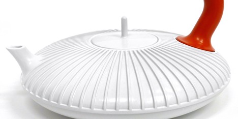 The New Original by Droog - copying design in China Richard Hutten tea pot